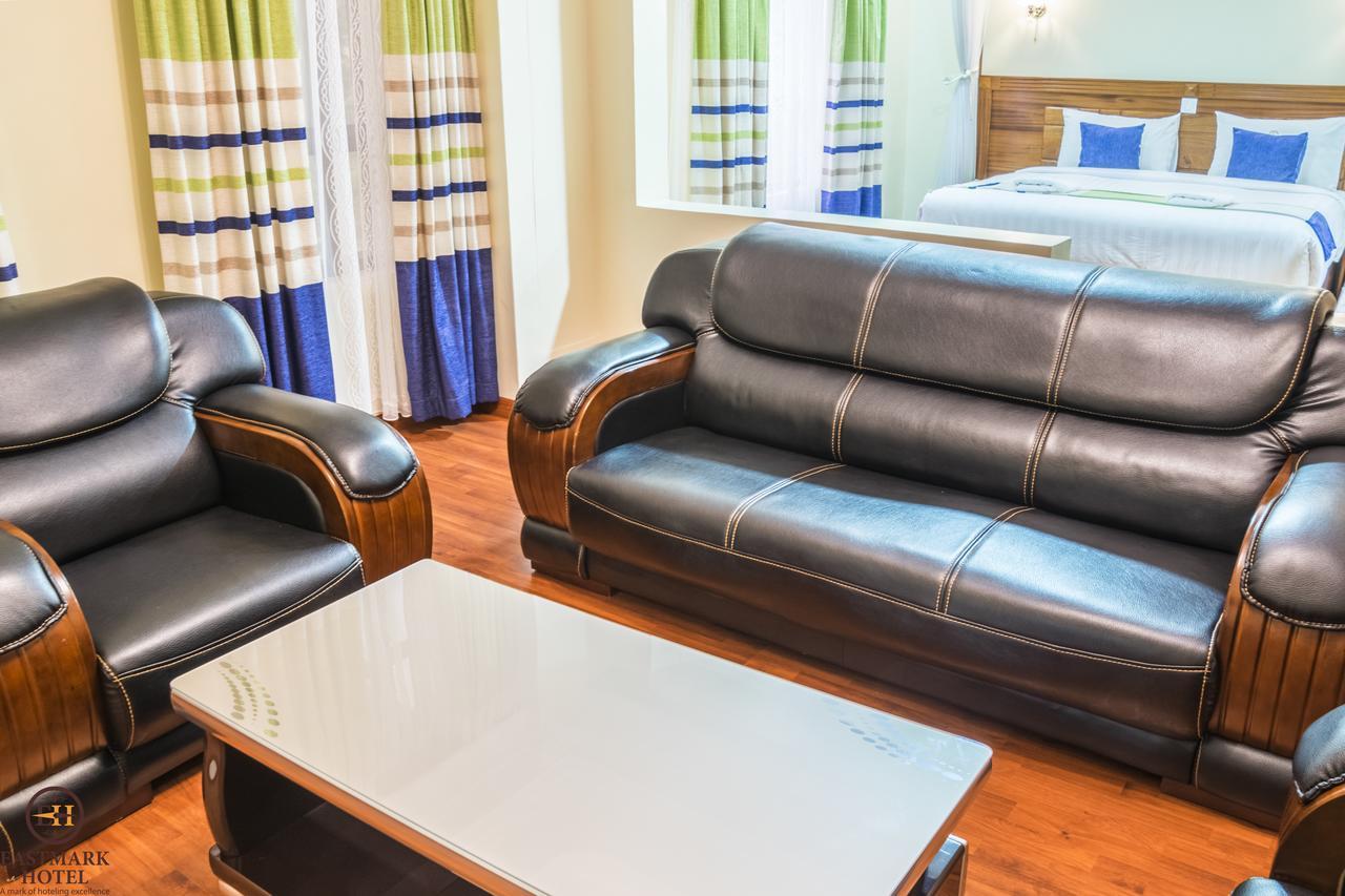 Eastmark Hotel Nakuru Ngoại thất bức ảnh
