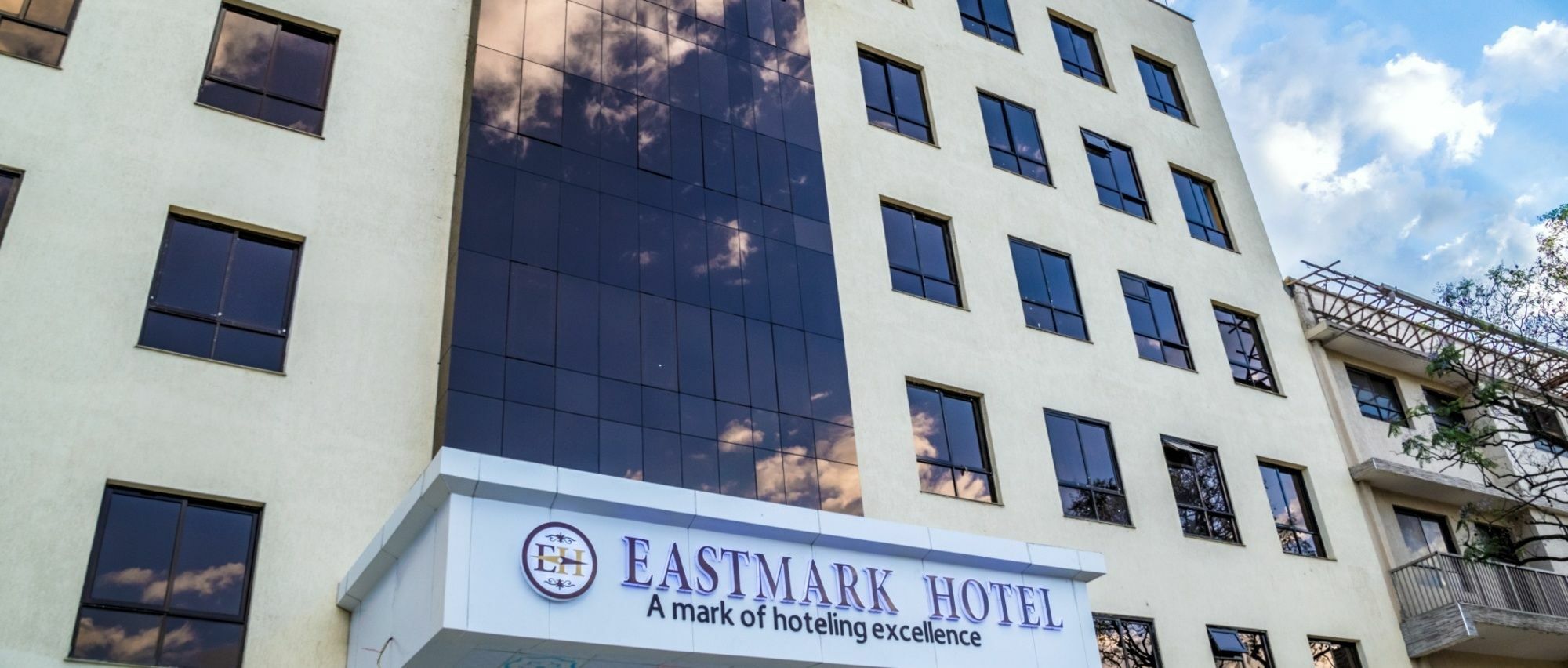 Eastmark Hotel Nakuru Ngoại thất bức ảnh